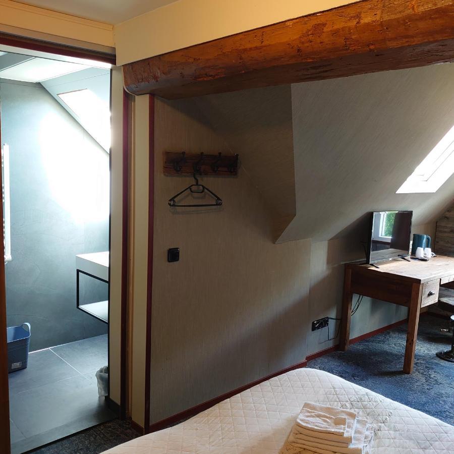 De Cyprian Bed & Breakfast Kaard Ngoại thất bức ảnh