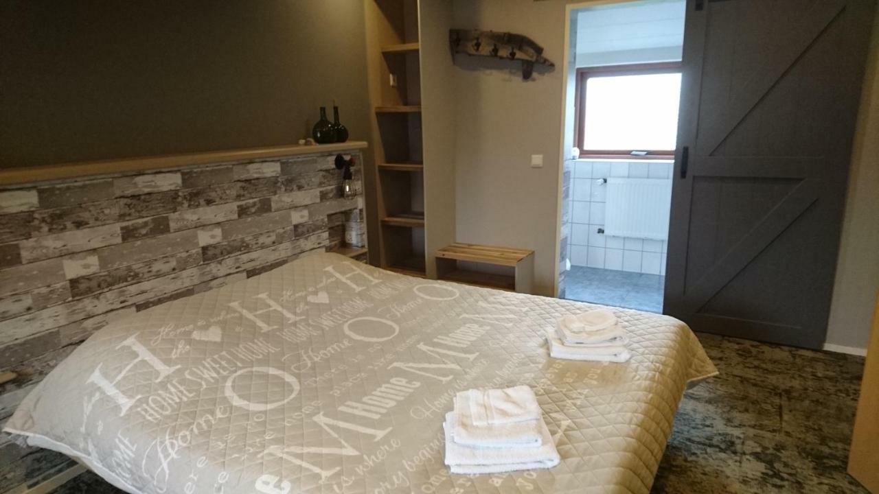 De Cyprian Bed & Breakfast Kaard Ngoại thất bức ảnh